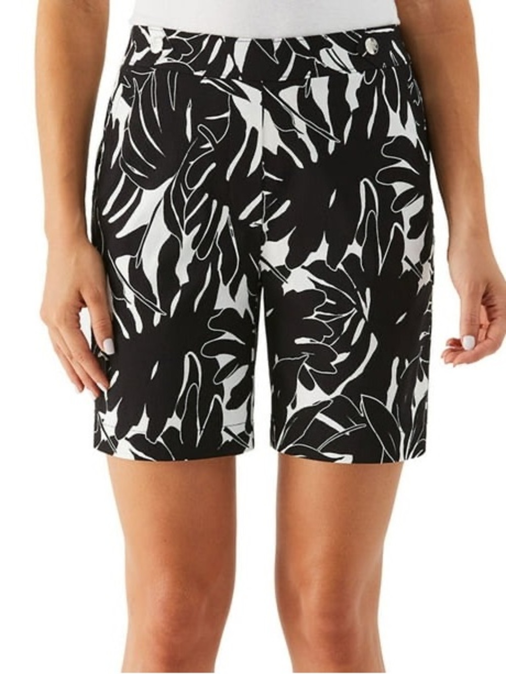 Rafaella Tropical Print Stretch Shorts Black White Leaf | Size 10